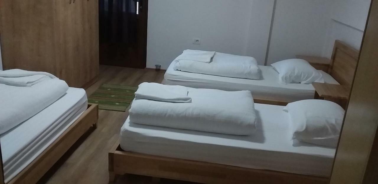 Bujtinat E Lugines Valbone公寓式酒店 客房 照片