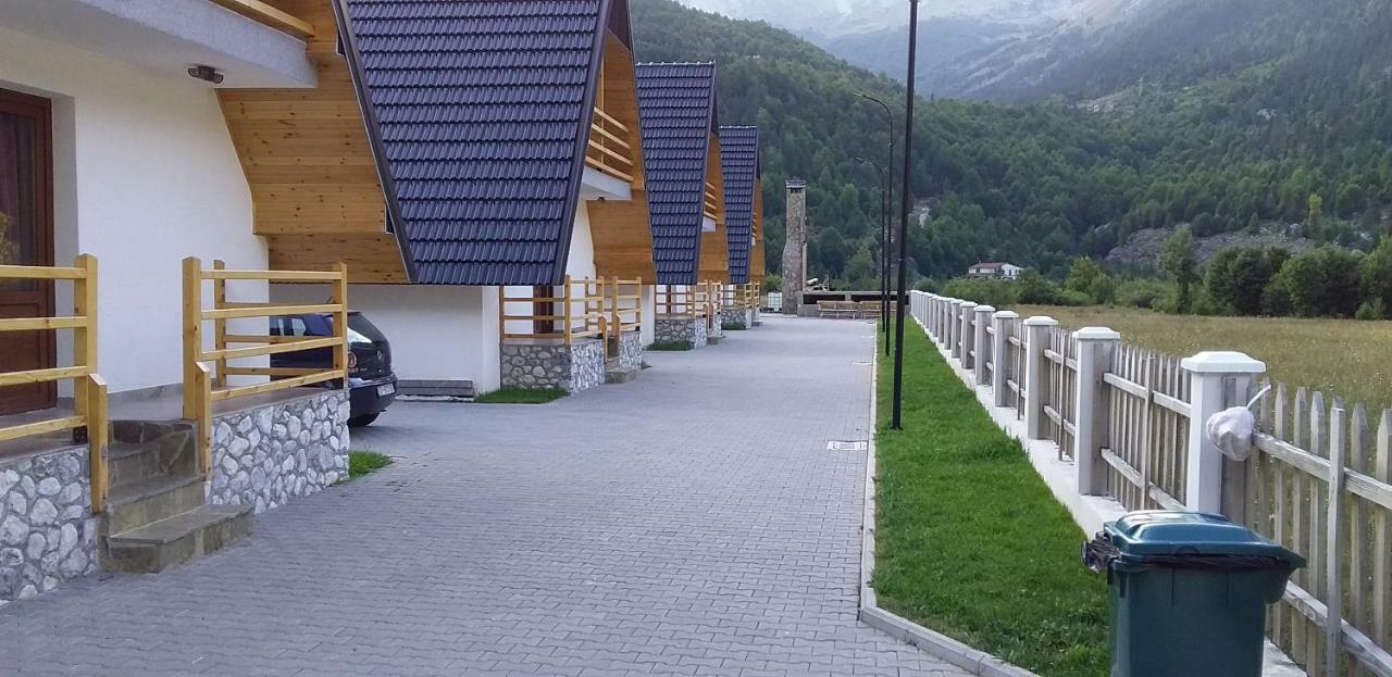 Bujtinat E Lugines Valbone公寓式酒店 外观 照片