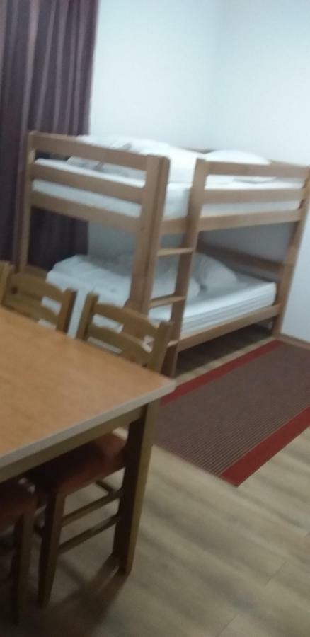 Bujtinat E Lugines Valbone公寓式酒店 外观 照片